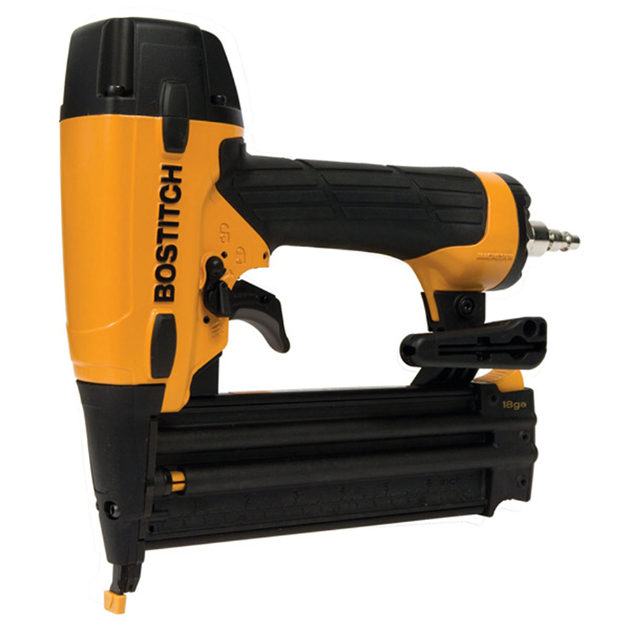 [STBT1855K] Clavadora 18 5/8" A 2 -1/8" Con Estuche
